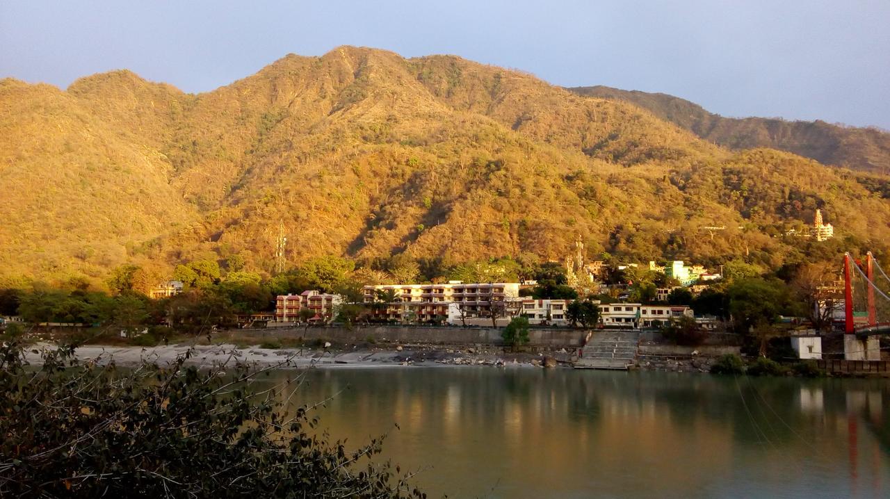Sanidhya Inn Rishīkesh Buitenkant foto