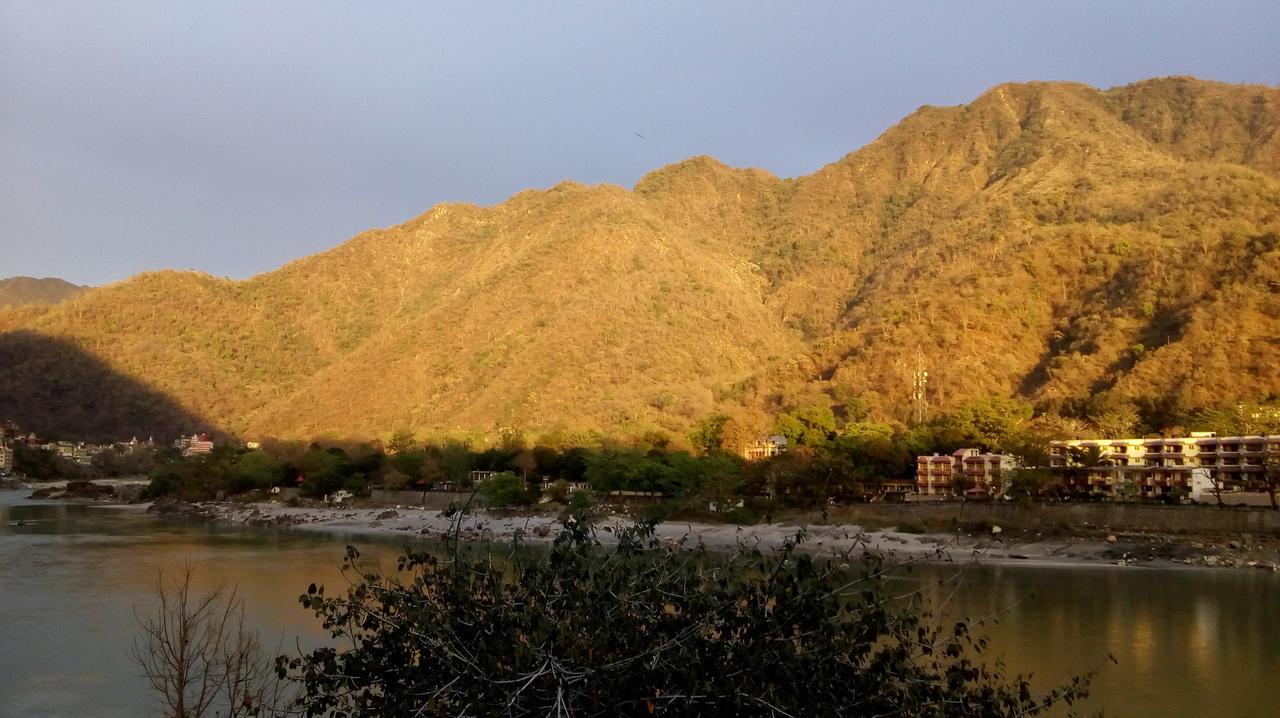 Sanidhya Inn Rishīkesh Buitenkant foto
