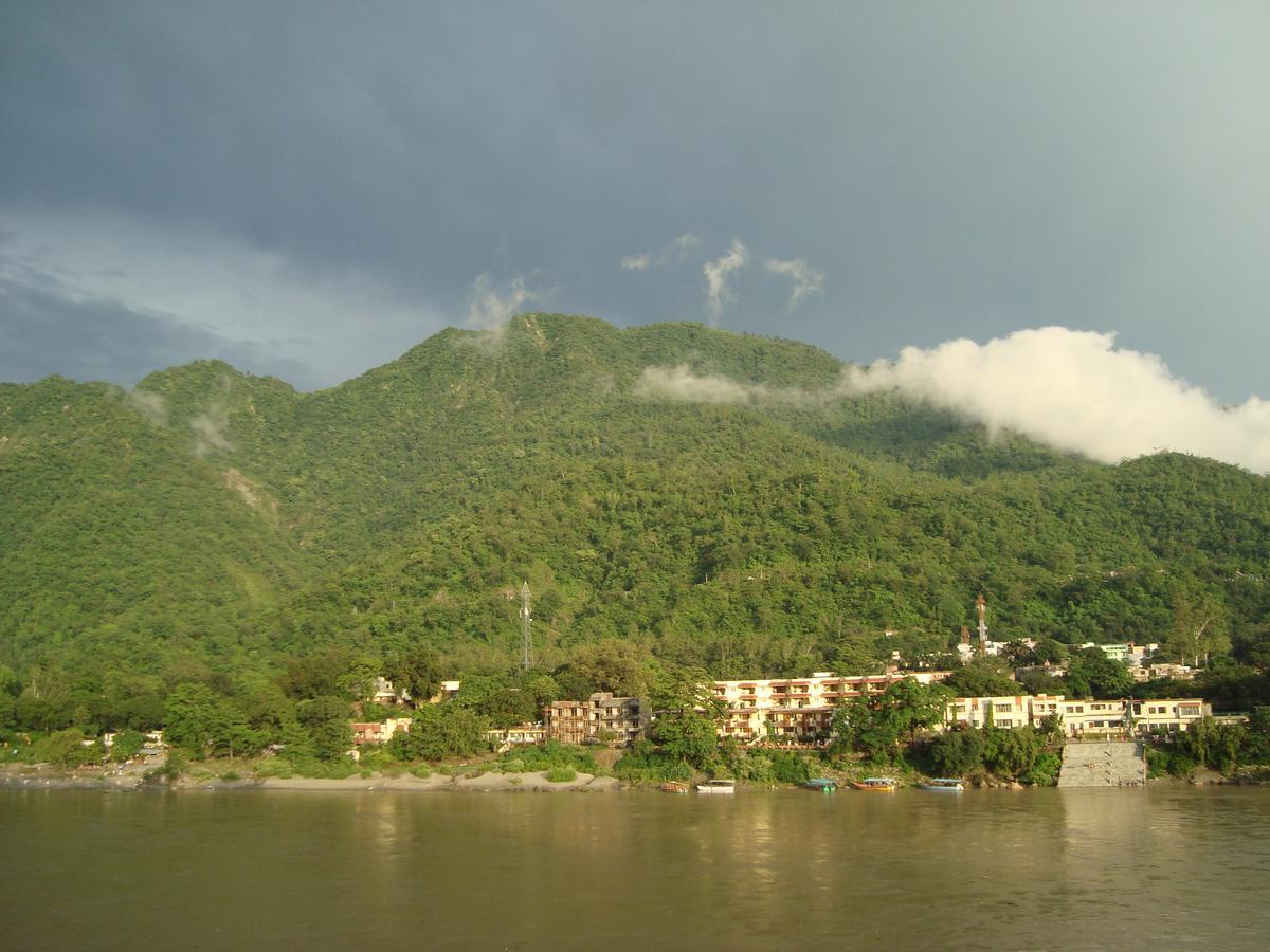 Sanidhya Inn Rishīkesh Buitenkant foto